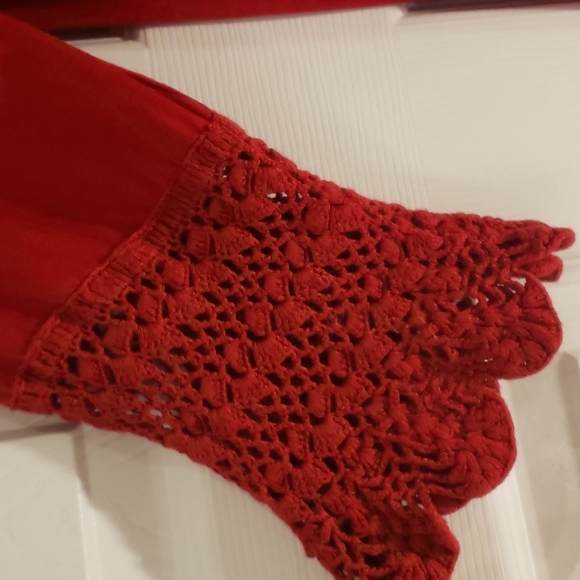 Red shirt with crochet sleeves and bottom of shirt by Baik Baik Honolulu - Picture 3 of 6